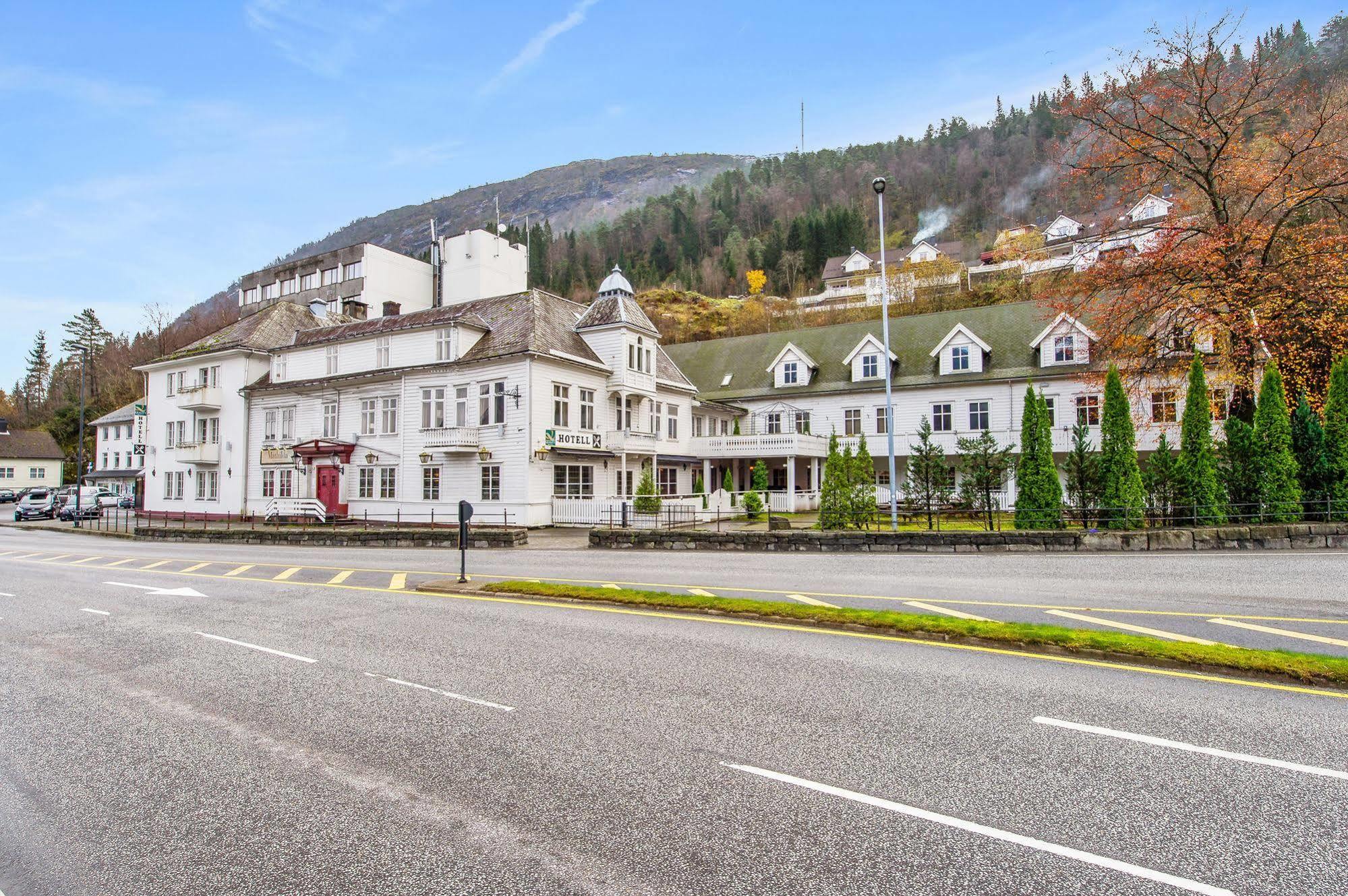 Thon Partnerhotel Forde Dış mekan fotoğraf