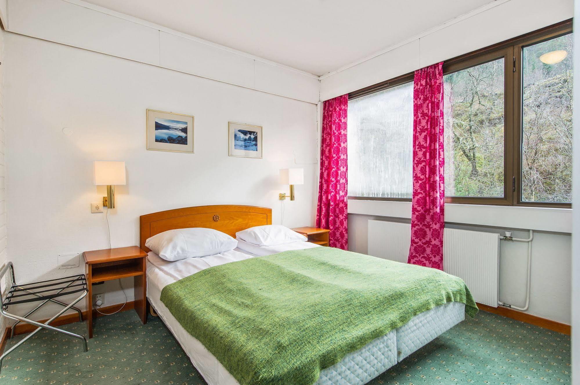 Thon Partnerhotel Forde Dış mekan fotoğraf