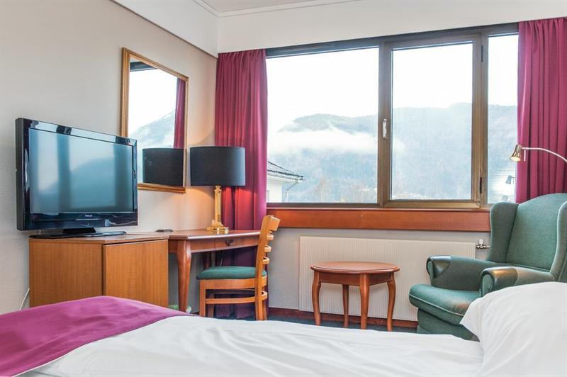 Thon Partnerhotel Forde Dış mekan fotoğraf